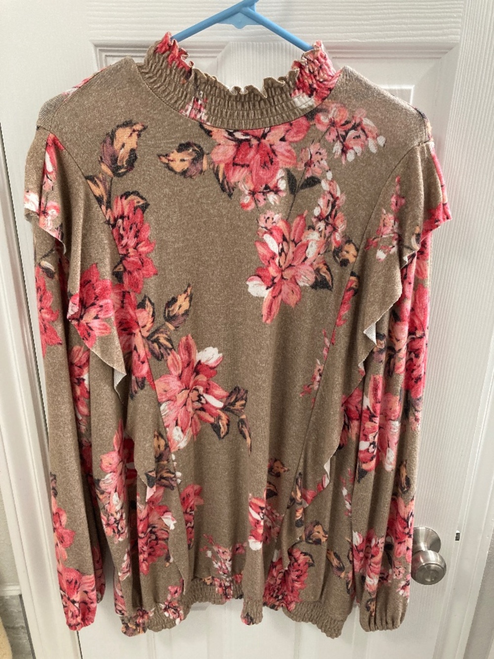 NWOT Maurices Size 2 Brown Floral Shirt